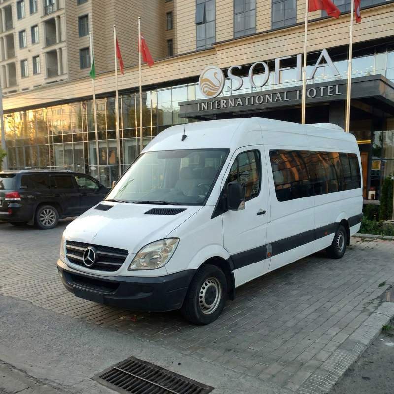 Mercedes Sprinter
